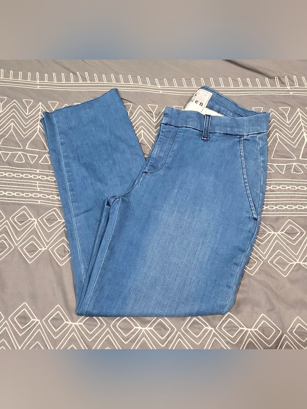 Frank & Eileen Wicklow Italian Denim Crop Jean Size 6